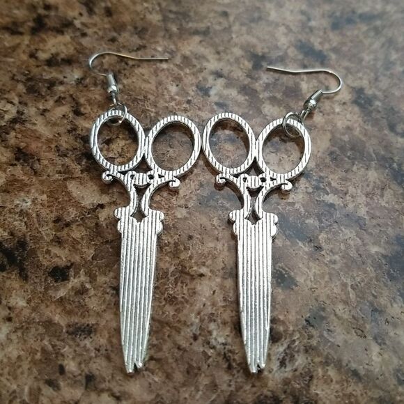 Scissor dangle style earrings - Picture 8 of 8